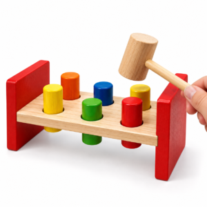 Juego creativo con martillo